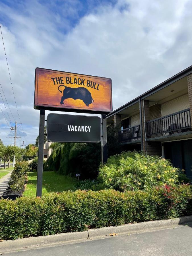 The Black Bull Motel Traralgon Kültér fotó